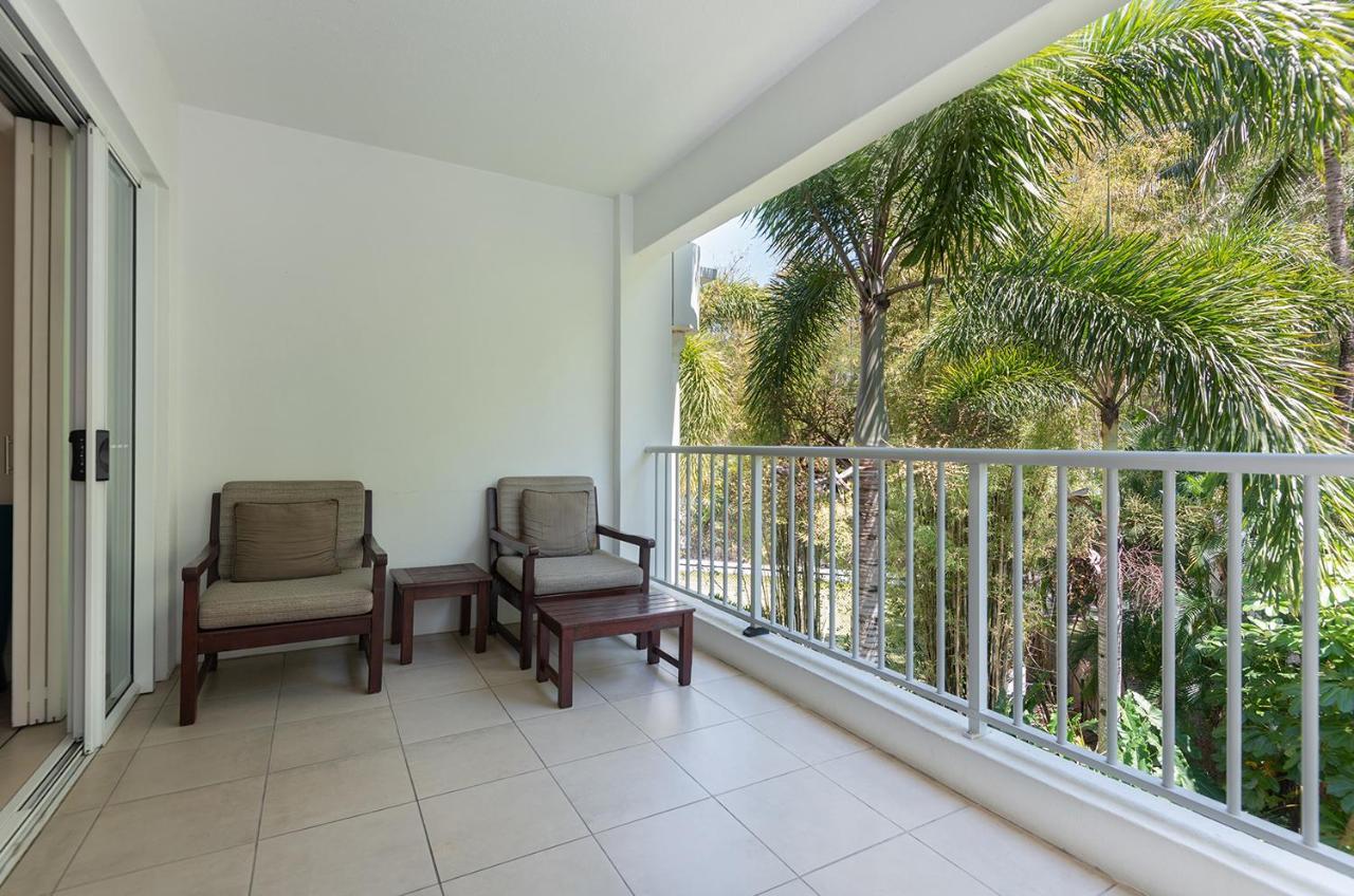 The Beach Club Premium Private Apartments Palm Cove Exterior foto