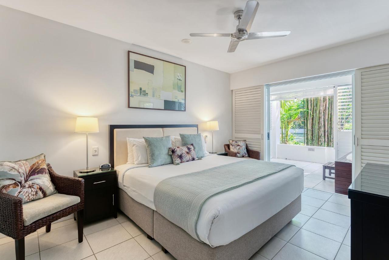The Beach Club Premium Private Apartments Palm Cove Exterior foto