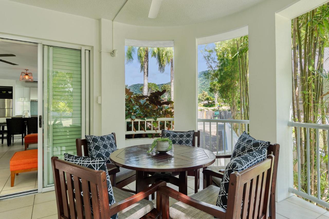 The Beach Club Premium Private Apartments Palm Cove Exterior foto