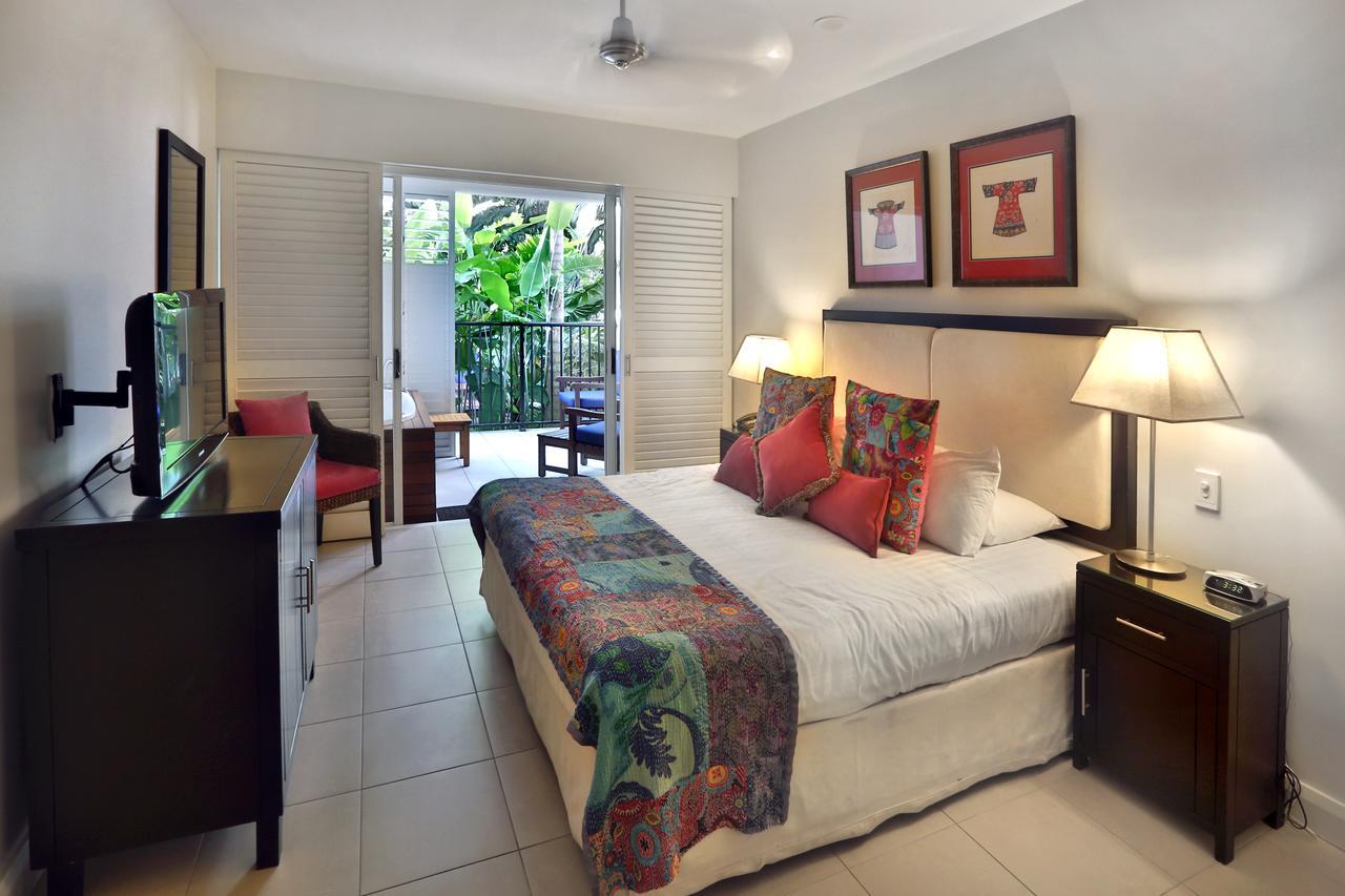 The Beach Club Premium Private Apartments Palm Cove Exterior foto