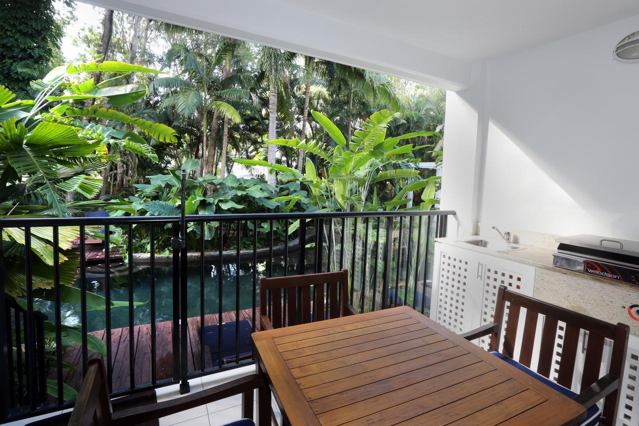 The Beach Club Premium Private Apartments Palm Cove Exterior foto